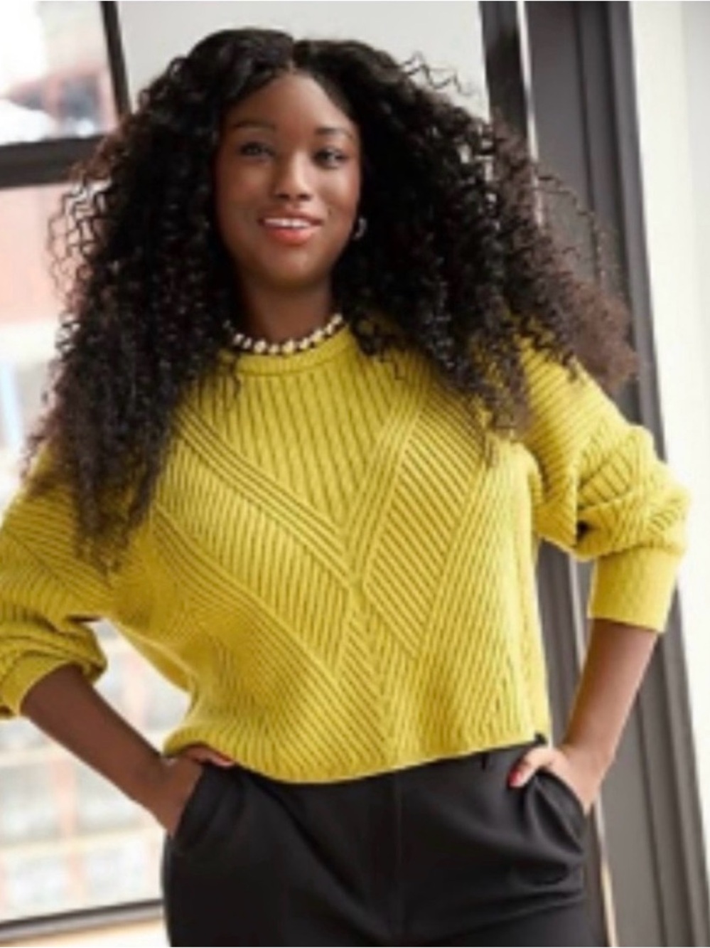 Express Crewneck Sweater Size
XS Bundle of 3 Olive Green, Yellow and Burgundy - Picture 14 of 16